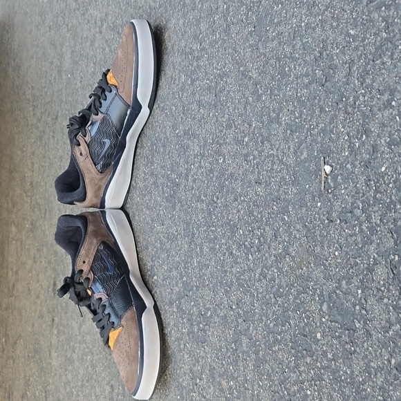 NIKE SB ISHOD PRM - BAROQUE BROWN & BLACK SKATE SHOES BARBOQUE BROWN & BLACK - Picture 7 of 7